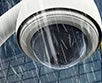 Photo d&#39;un réverbère sur lequel sont représentés des évents GORE® Protective Vents pour composants électroniques d&#39;extérieur.